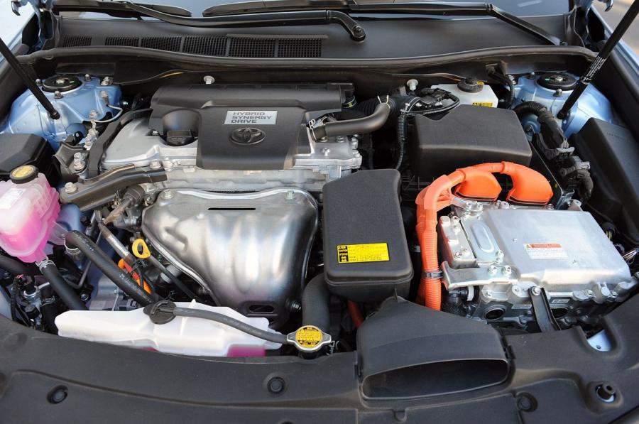  Toyota Camry Hybrid 2013 года  (фото 35 из 45)